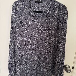 Banana Republic Black and Gray Patterned Shirt